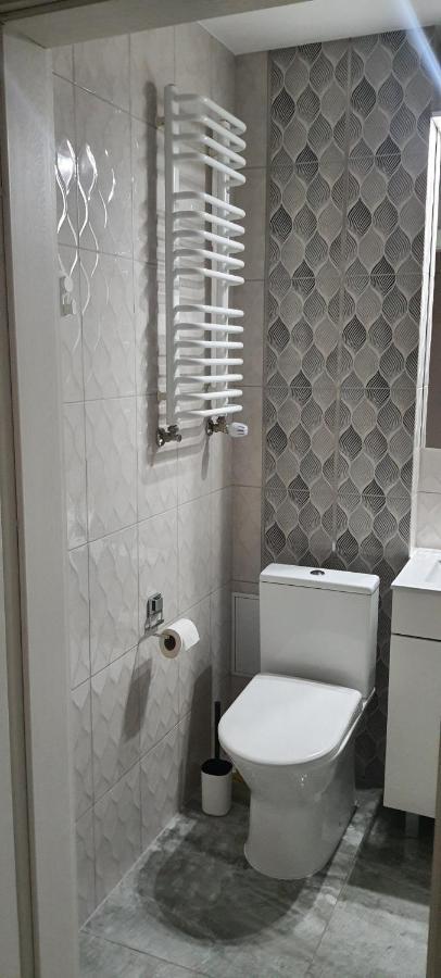 Apartament Trini โควอตสโก ภายนอก รูปภาพ