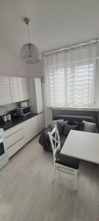 Apartament Trini โควอตสโก ภายนอก รูปภาพ