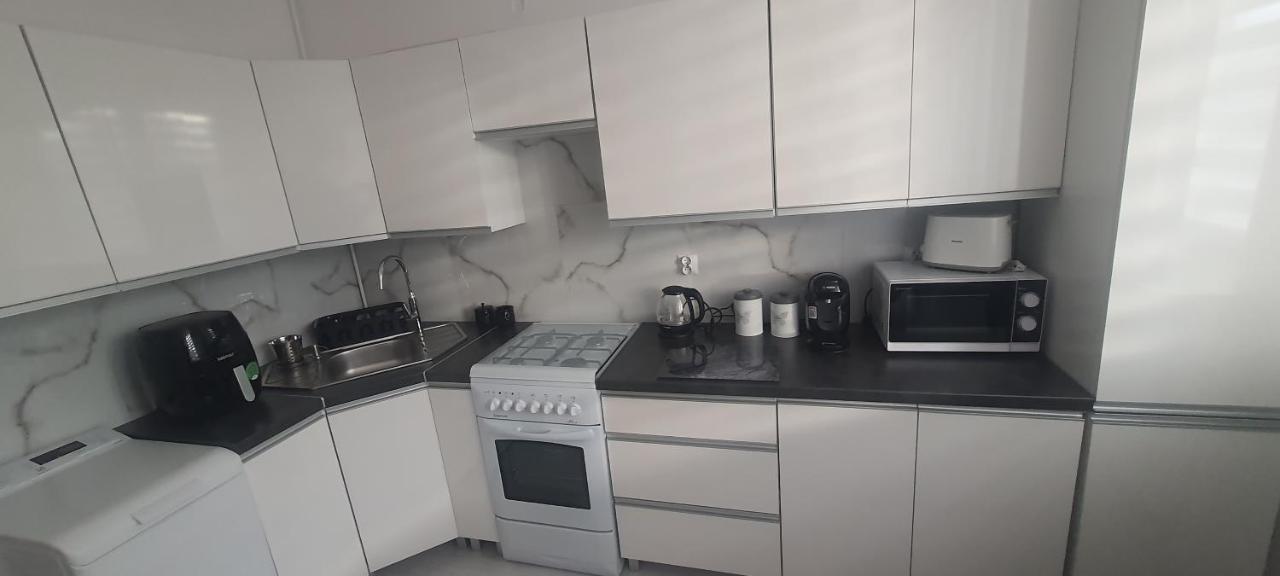 Apartament Trini โควอตสโก ภายนอก รูปภาพ