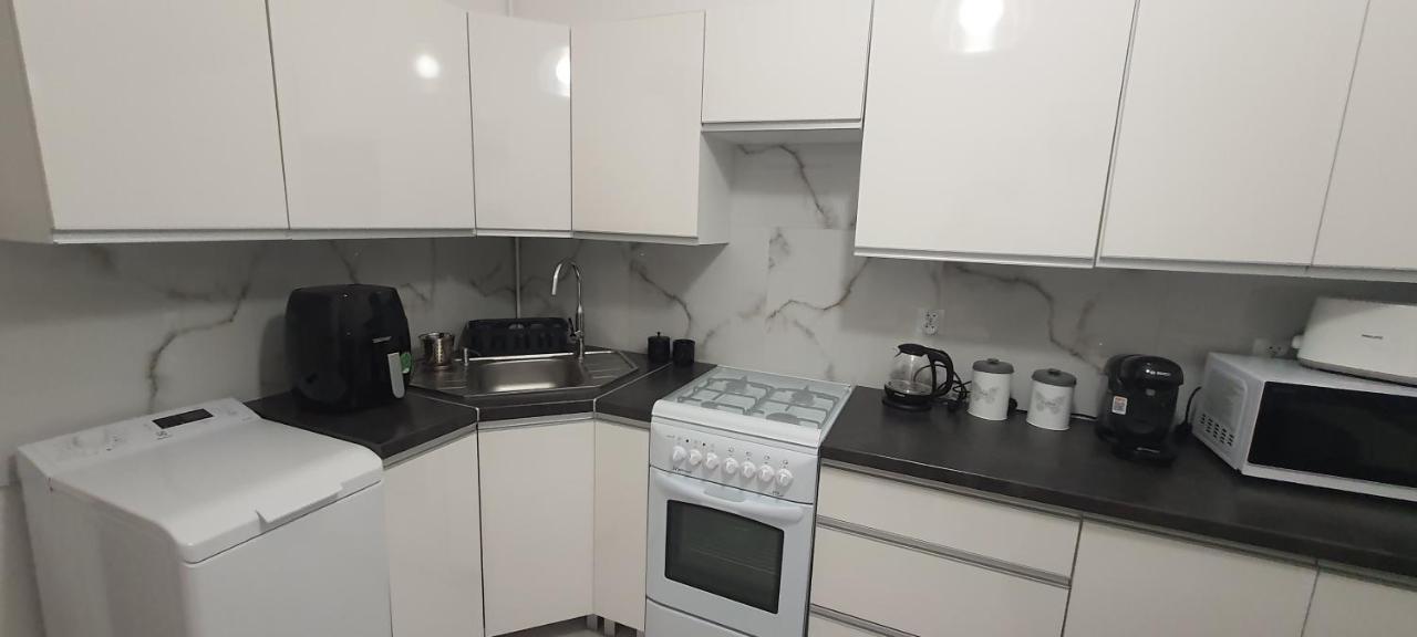 Apartament Trini โควอตสโก ภายนอก รูปภาพ