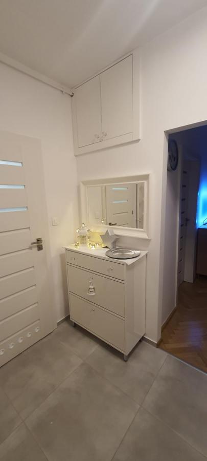 Apartament Trini โควอตสโก ภายนอก รูปภาพ
