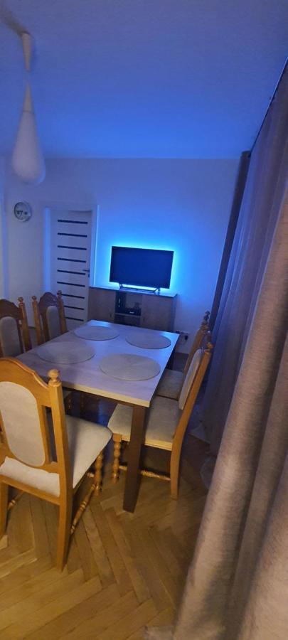 Apartament Trini โควอตสโก ภายนอก รูปภาพ